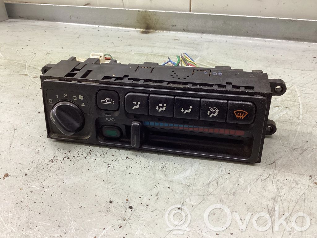 Climate control unit   8407