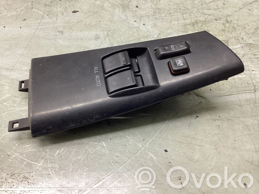 Toyota Corolla E120 E130 Electric window control switch 