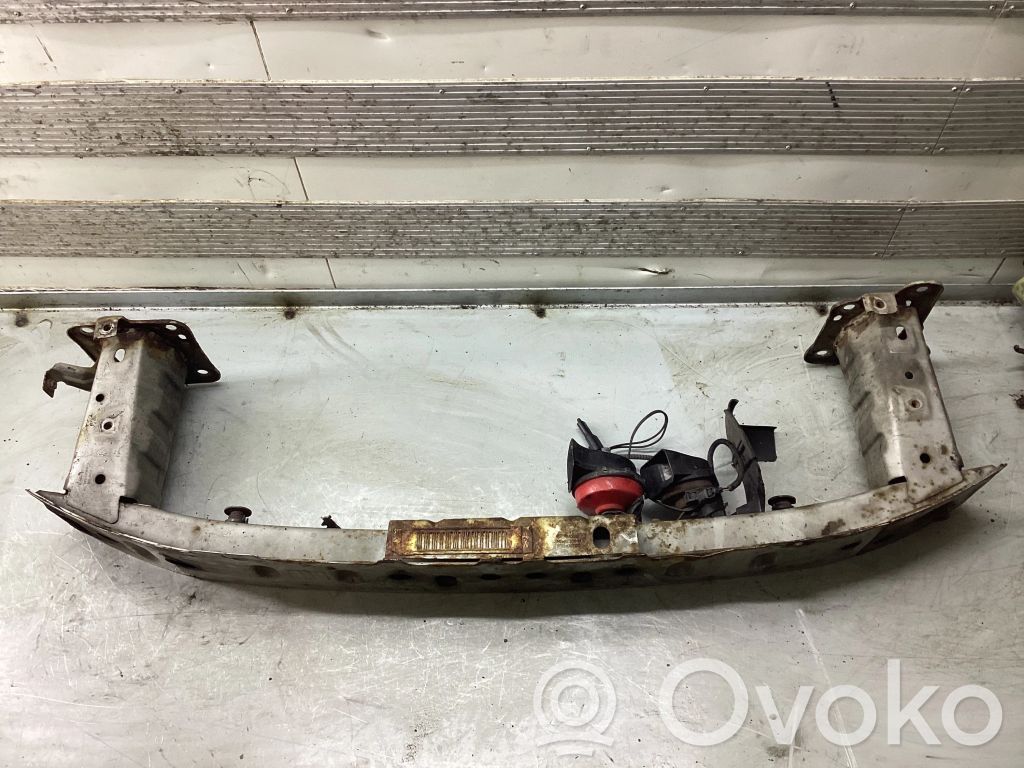 Ford Focus Priekšpusē bampera sija / balka 
