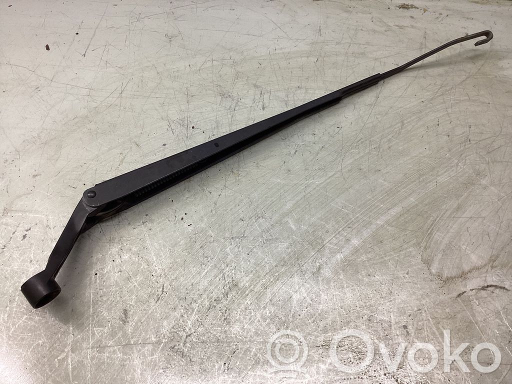Toyota Corolla E120 E130 Wischerarm vorne 
