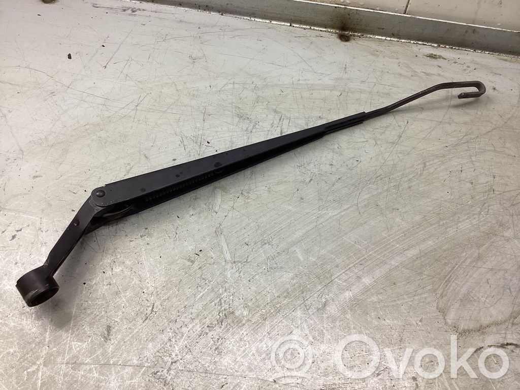 Toyota Corolla E120 E130 Wischerarm vorne 
