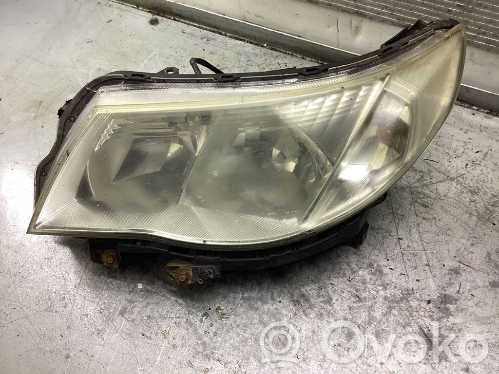 Subaru Forester SH Headlight/headlamp 