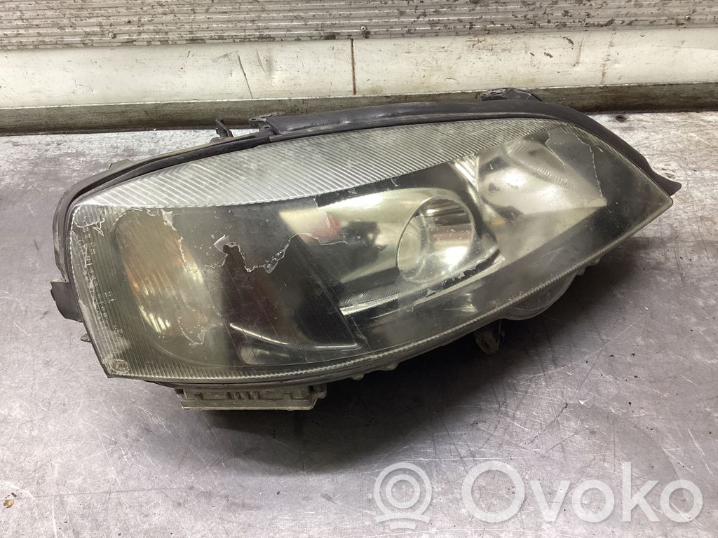 Opel Astra G Lampa przednia 