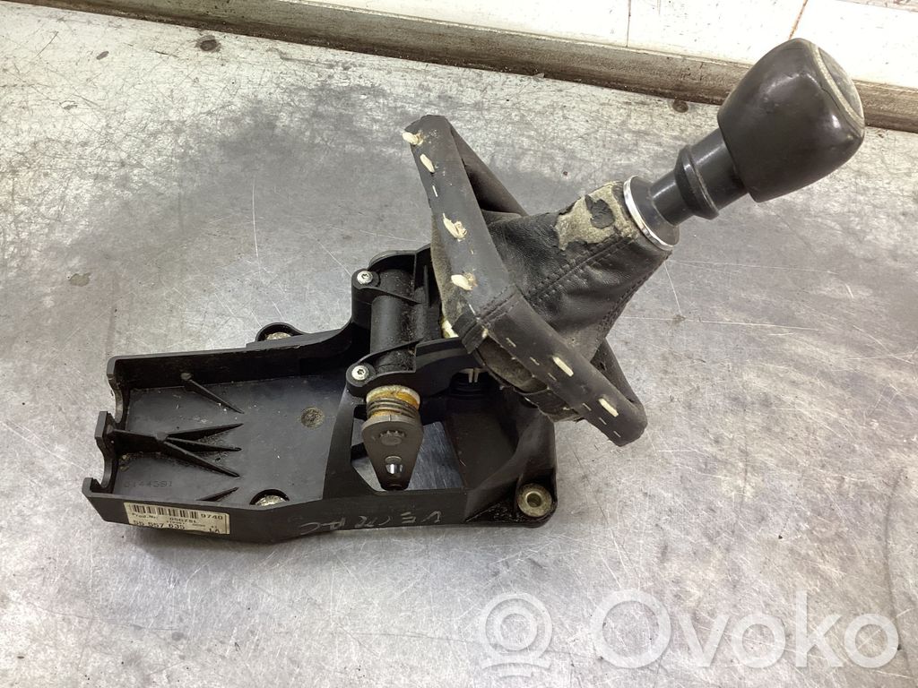 Opel Vectra C Gear shifter/selector 