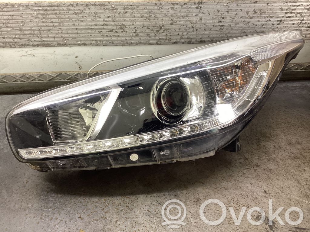 KIA Ceed Priekinis žibintas 