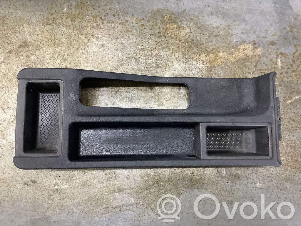 BMW 3 E36 Centrinė konsolė 