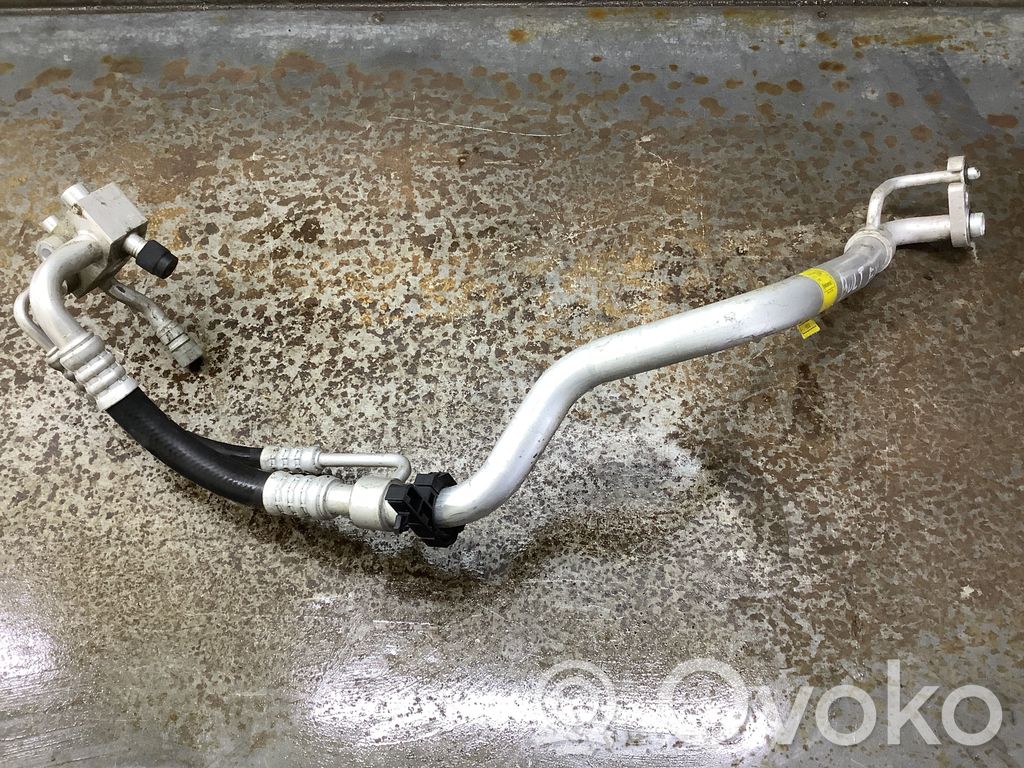 Chevrolet Bolt Ilmastointilaitteen putki (A/C) 