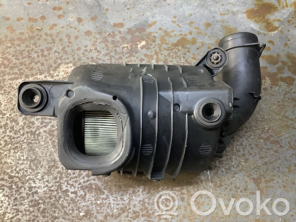 Volkswagen Caddy Obudowa filtra powietrza 