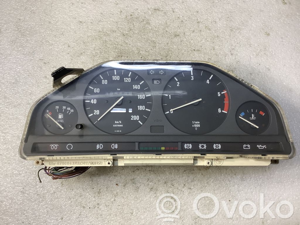 BMW 3 E30 Speedometer (instrument cluster) 