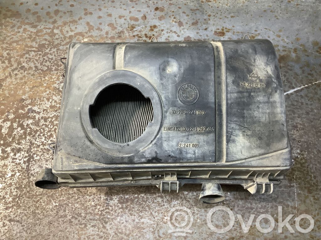 BMW 3 E30 Luftfilterkasten 