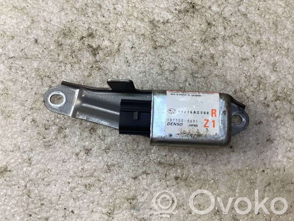 Subaru Outback Czujnik uderzenia Airbag 
