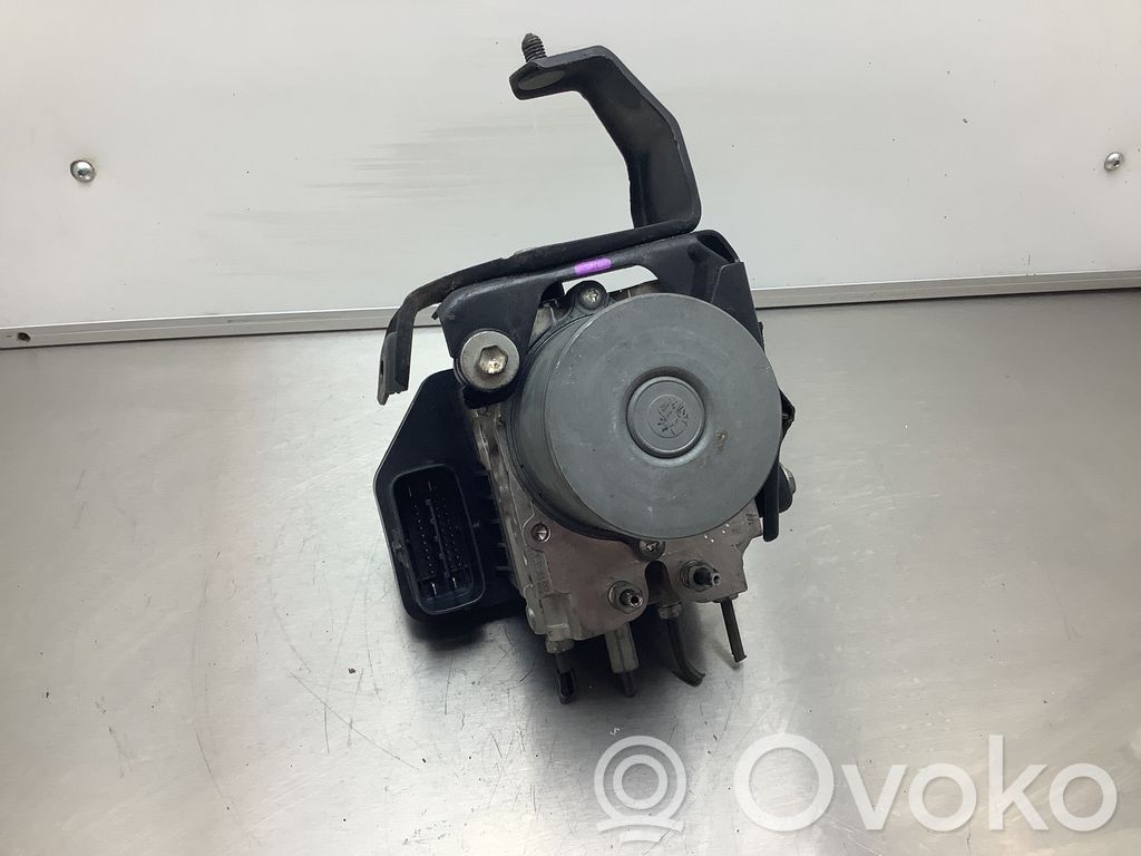 Lexus IS 220D-250-350 Pompa ABS 