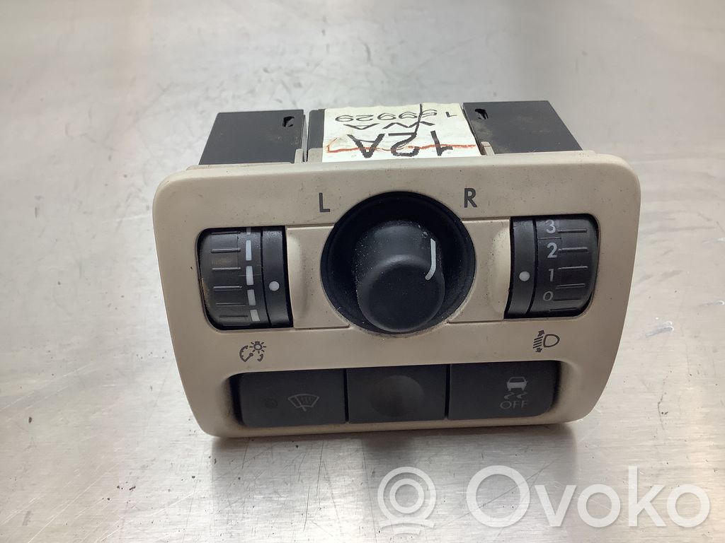Subaru Outback Interruptor del espejo lateral 