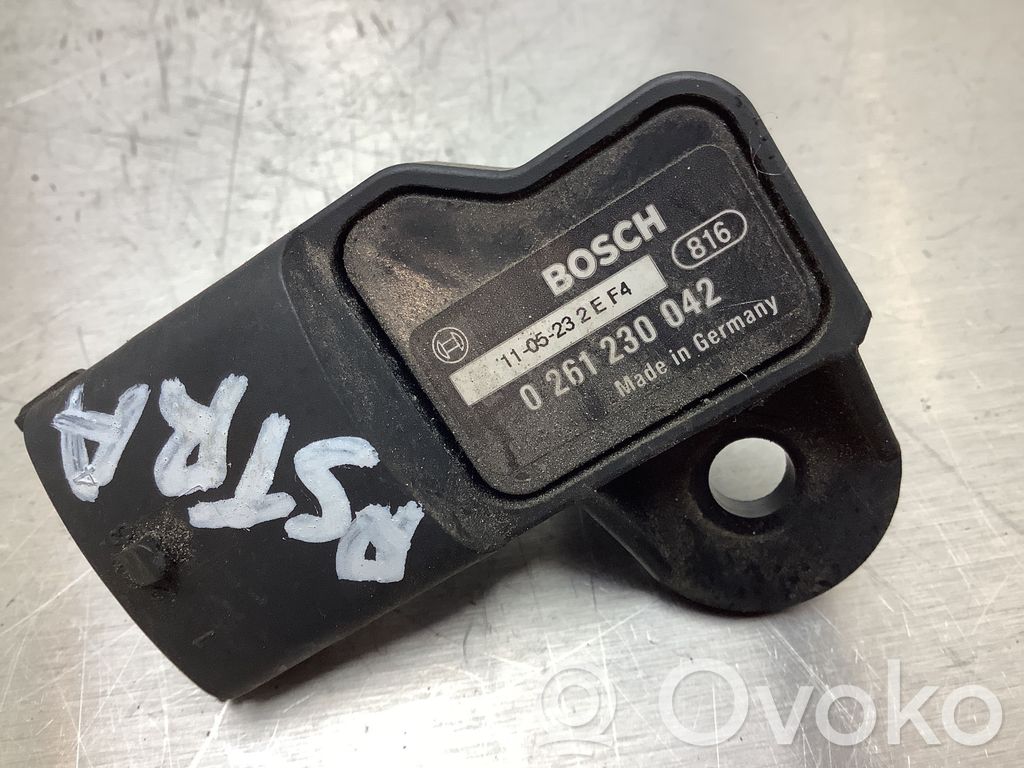 Opel Astra J Luftdrucksensor 