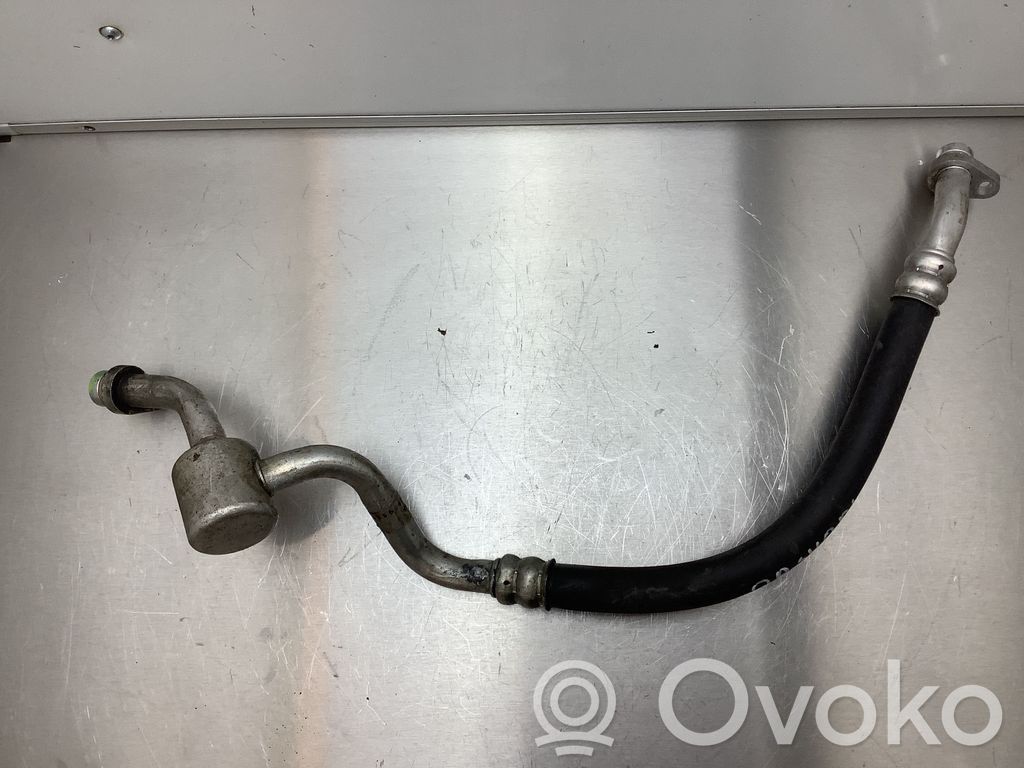 Nissan Qashqai Ilmastointilaitteen putki (A/C) 