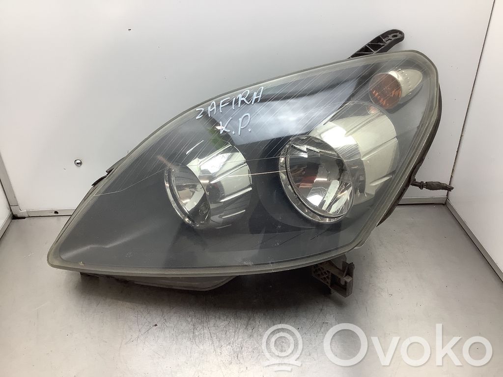Opel Zafira B Far 