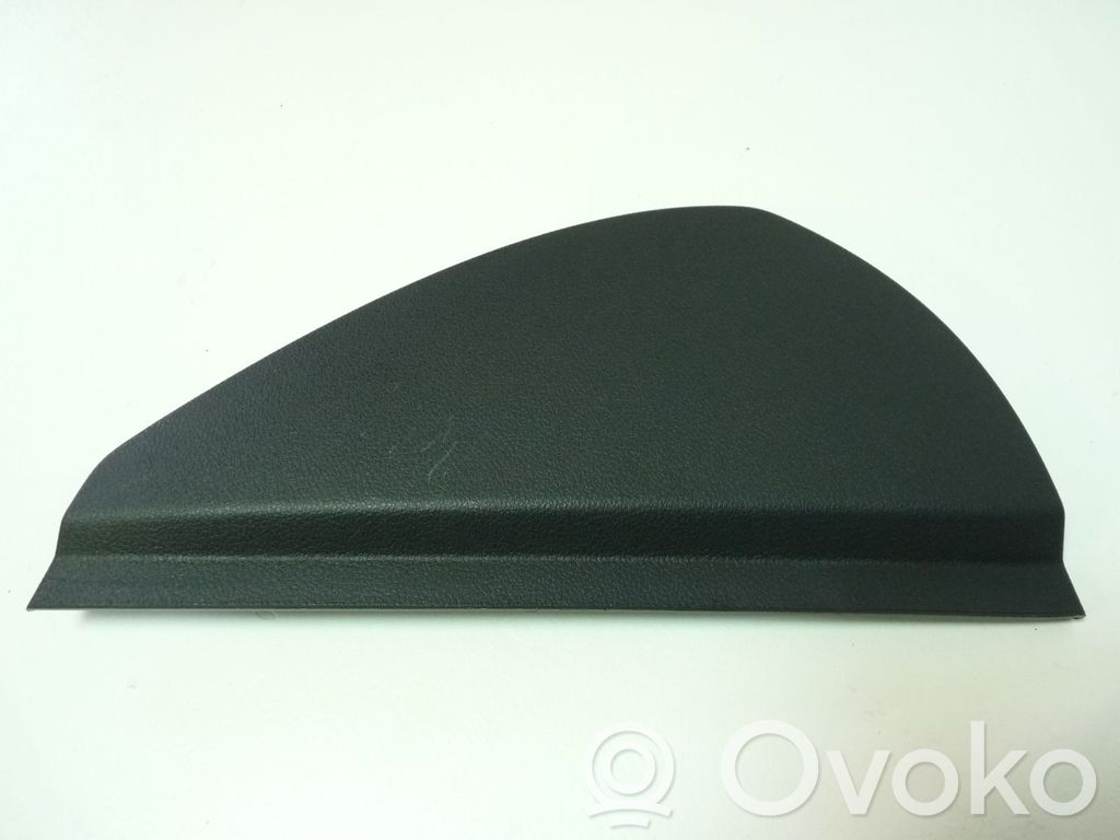 Panelės apdailos skydas (šoninis)   6V0857504