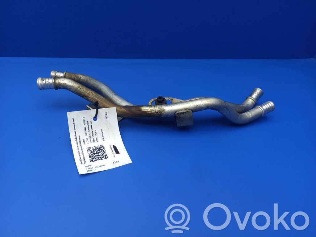 BMW 7 E65 E66 Moottorin vesijäähdytyksen putki/letku 