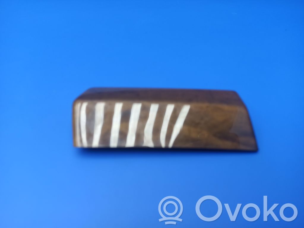 Dashboard glove box trim   7042663,EK820N