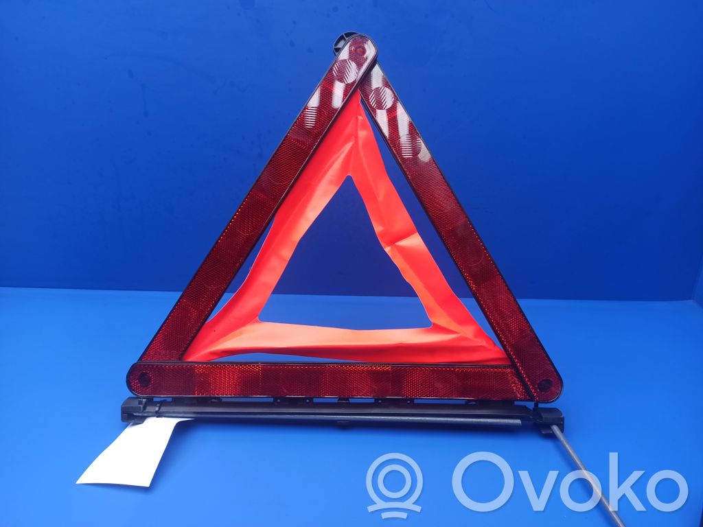 BMW 7 E65 E66 Triangle d'avertissement 