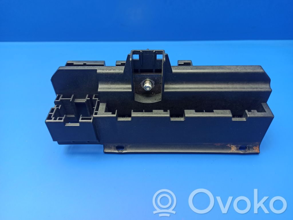 BMW 7 E65 E66 Fuse module 