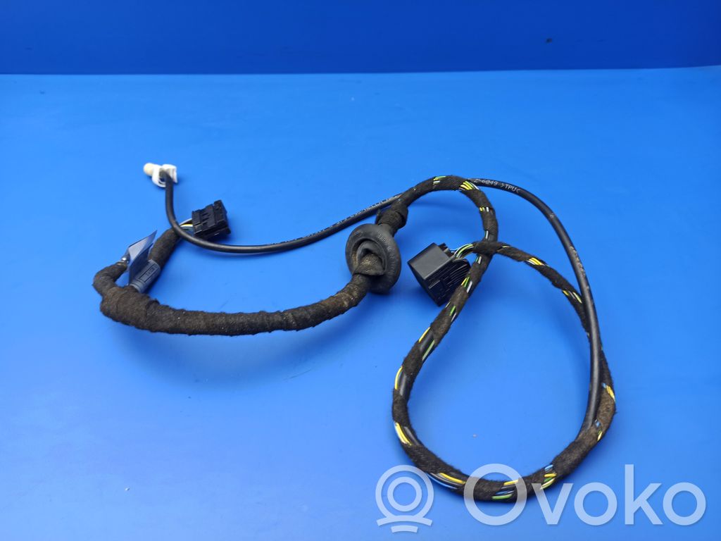 Etuoven johtosarja   6920291,1Q673111,6913125