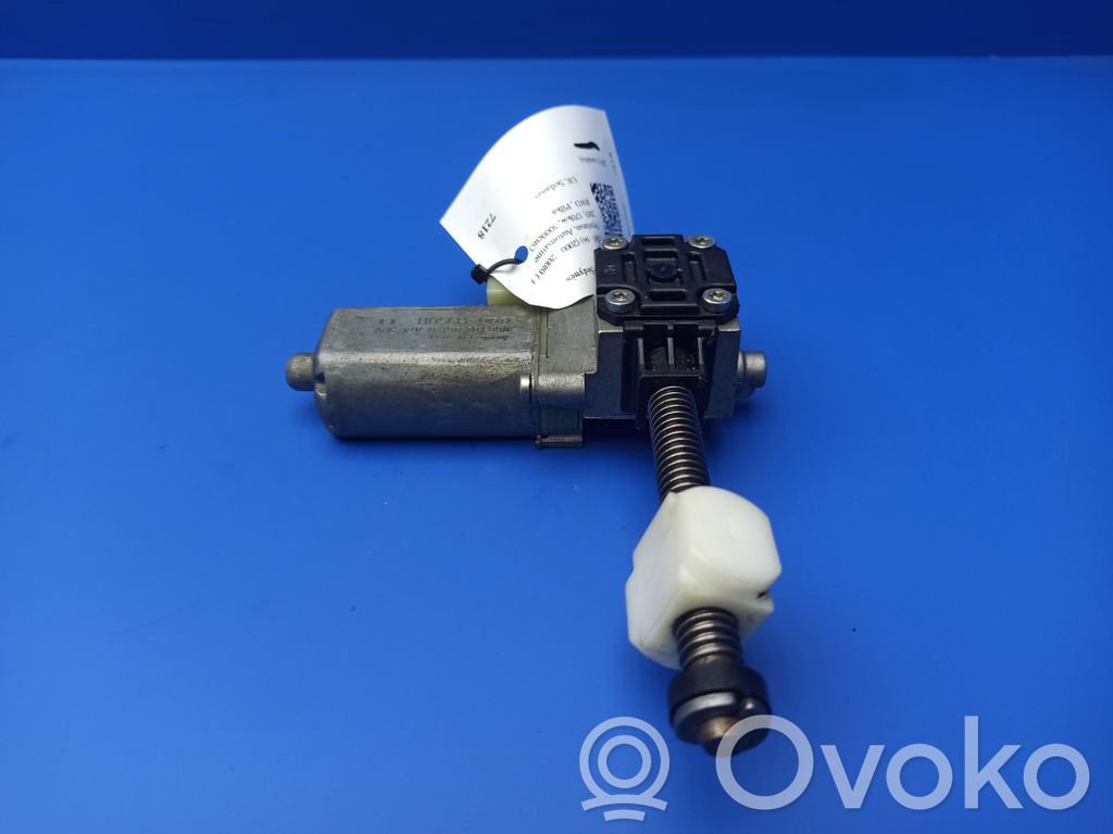 BMW 7 E65 E66 Istuimen säätömoottori 