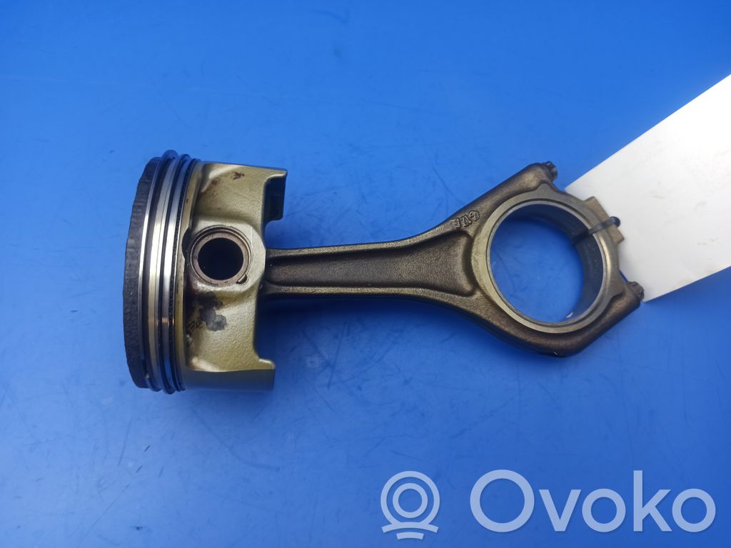 BMW 6 E63 E64 Kolben mit Pleuel 