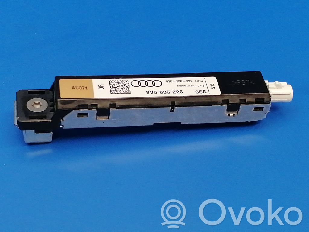 Audi A3 S3 8V Antenas pastiprinātājs 