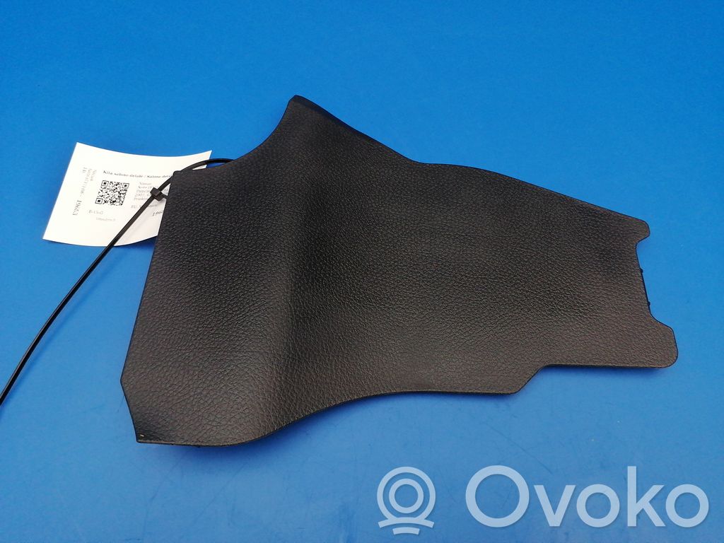 Nissan Note (E11) Foot area side trim 