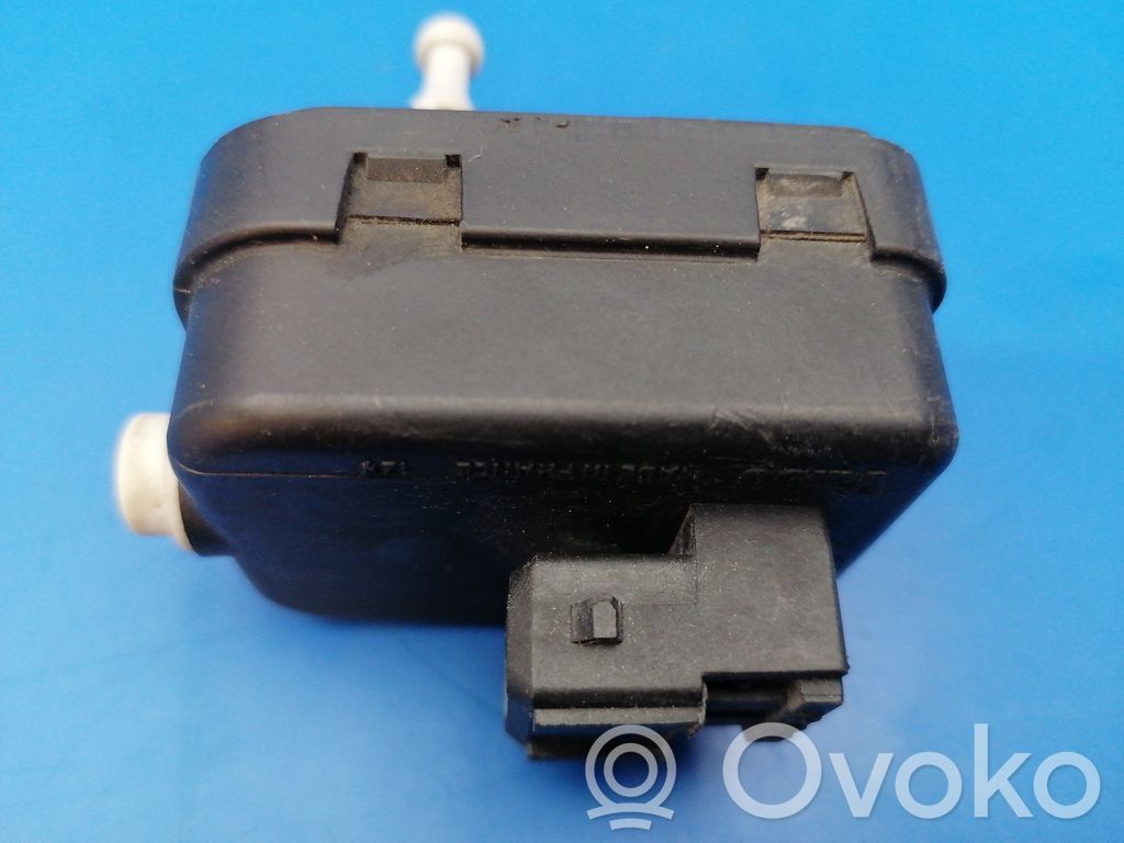 Nissan Note (E11) Headlight level adjustment motor 