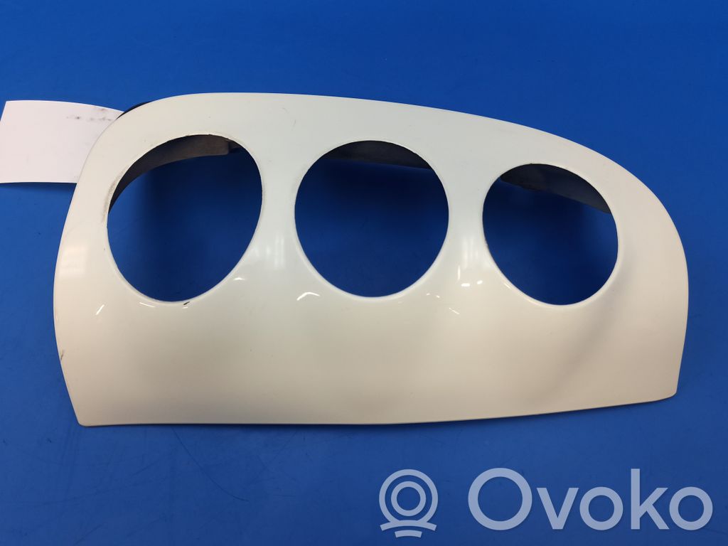 Smart ForTwo I Rear/tail light trim molding 