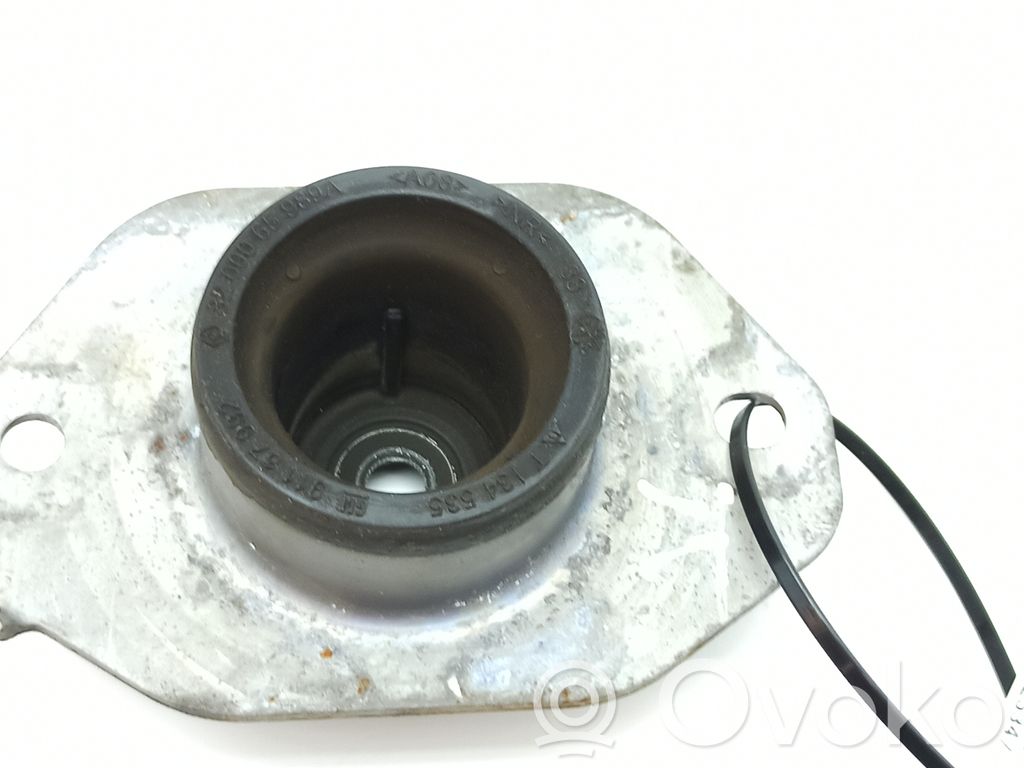 Nissan Primastar Engine mount bracket 
