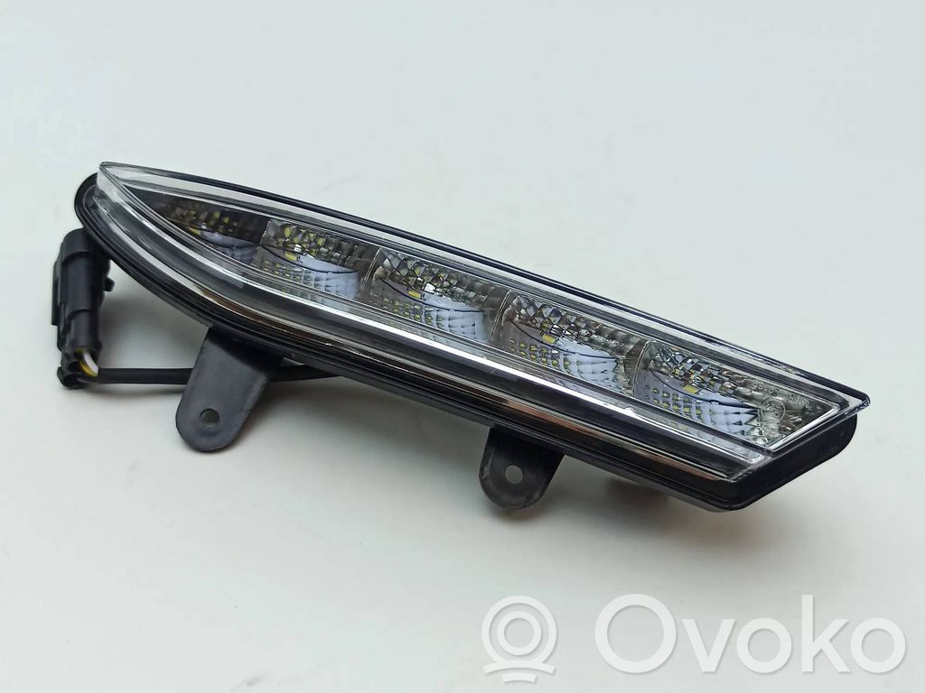 LED-Tagfahrscheinwerfer   8AY152