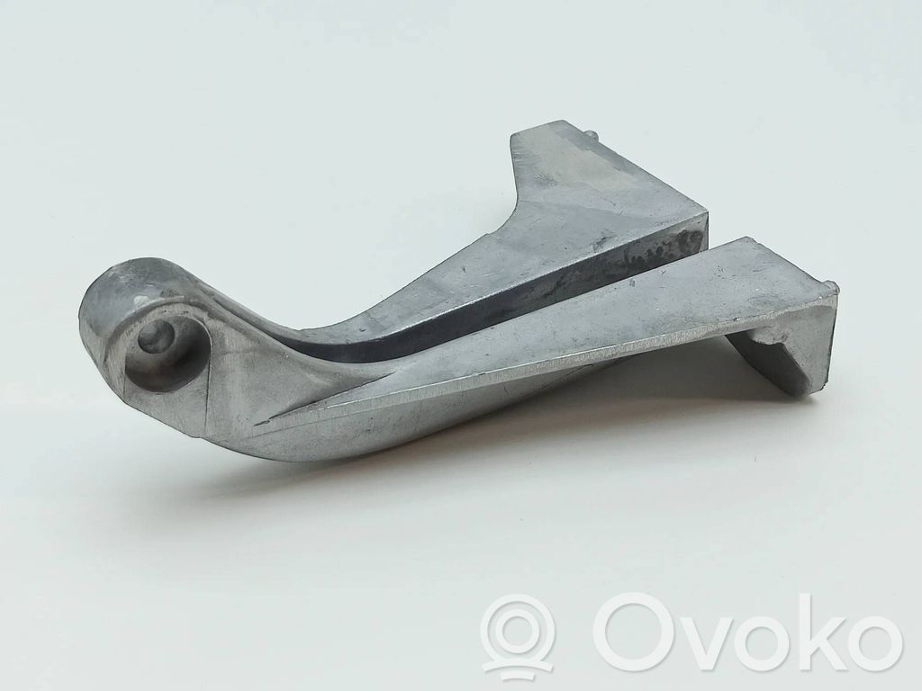 Ligier JS 50 Łapa / Mocowanie silnika 