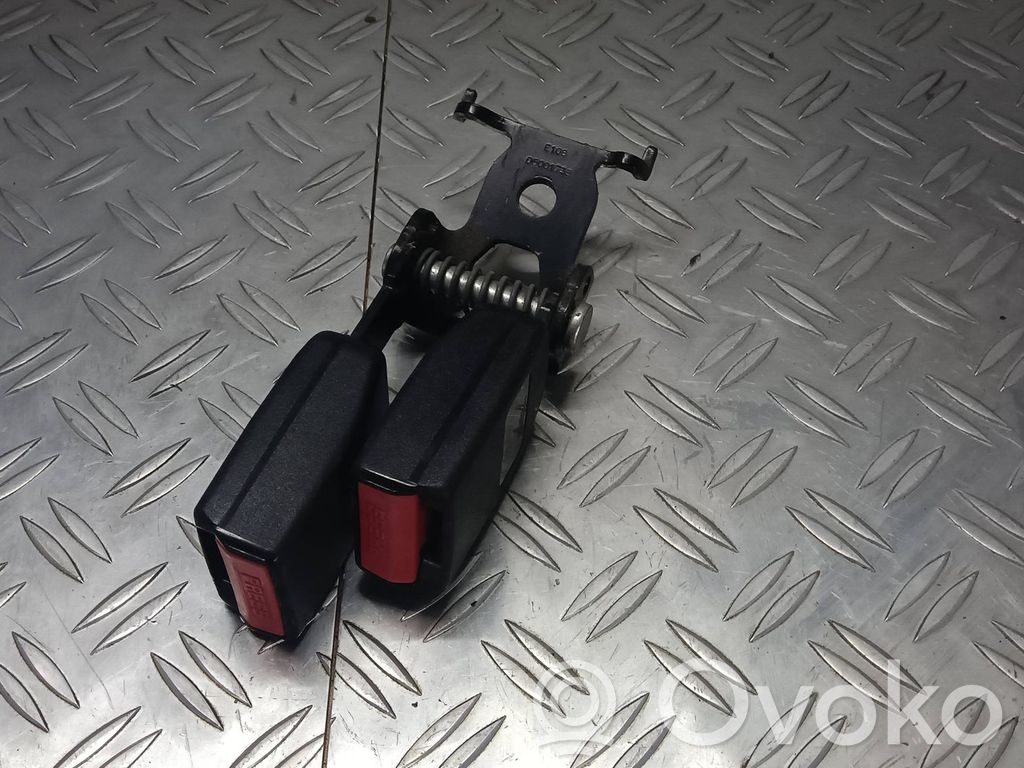 Renault Megane II Hebilla del cinturón de seguridad trasero 