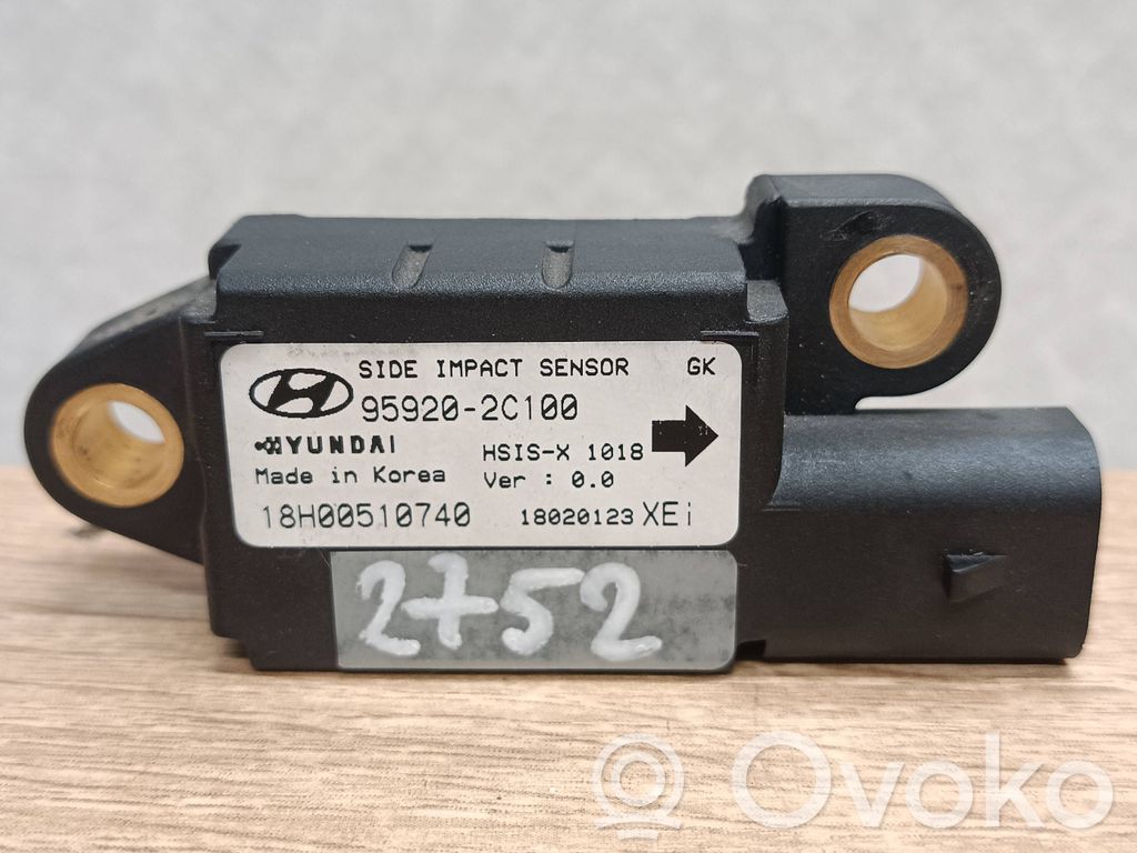 Hyundai Coupe Airbagsensor Crashsensor Drucksensor 