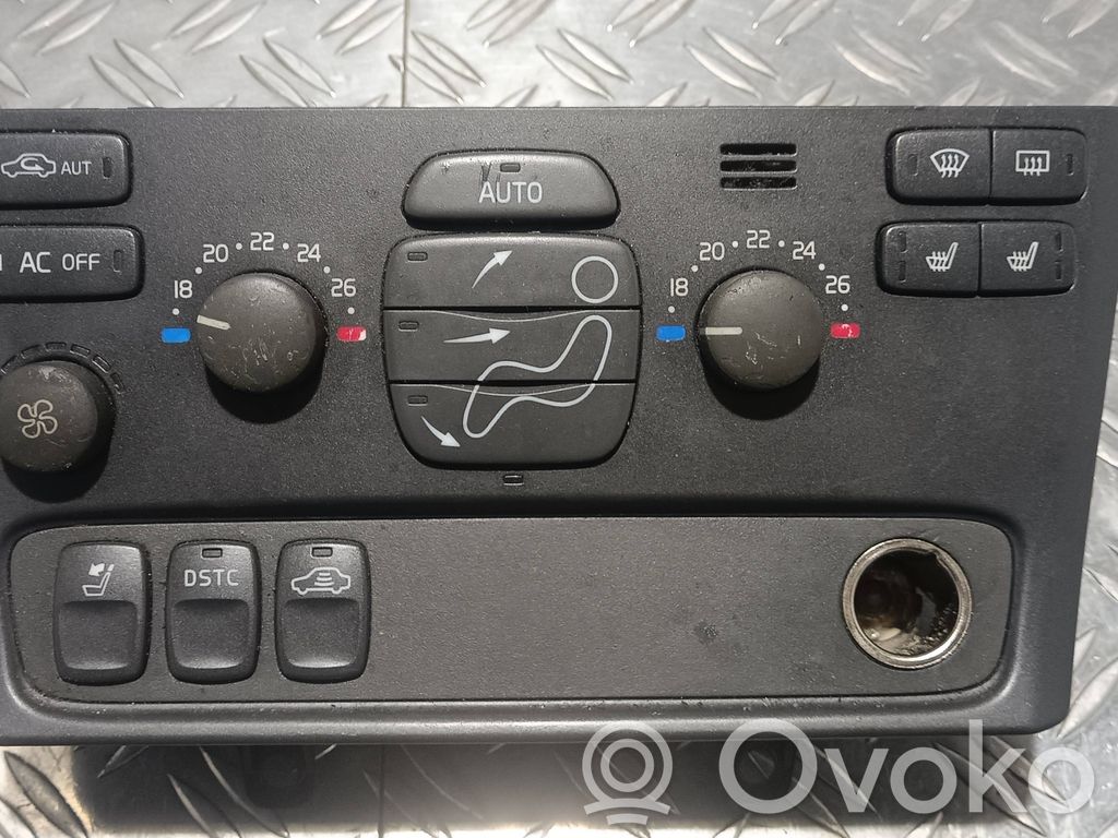 Climate control unit   9494263