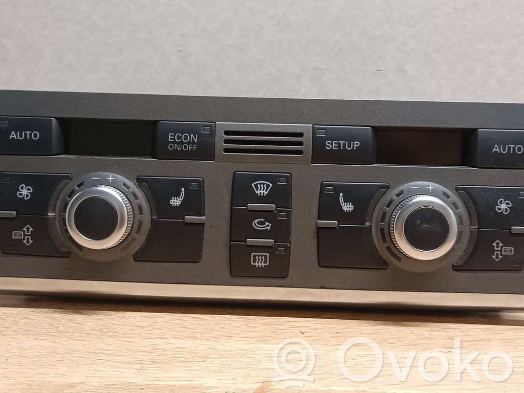 Audi A6 S6 C5 4B Climate control unit 