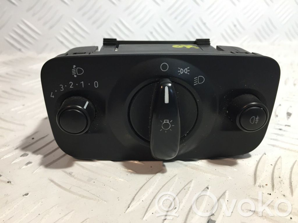 Ford Mondeo MK IV Light switch 