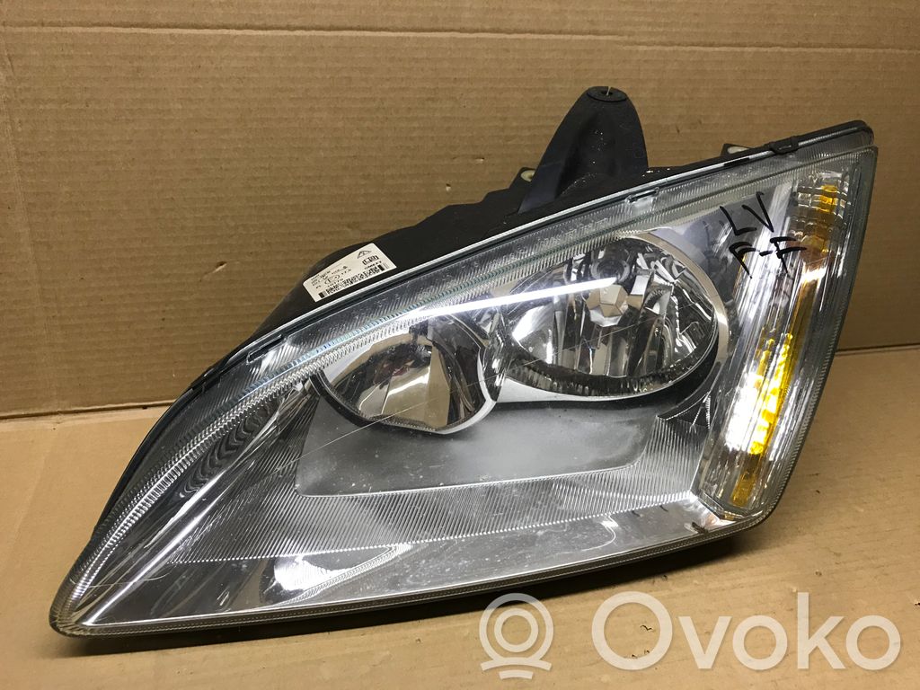 Ford Focus Scheinwerfer 