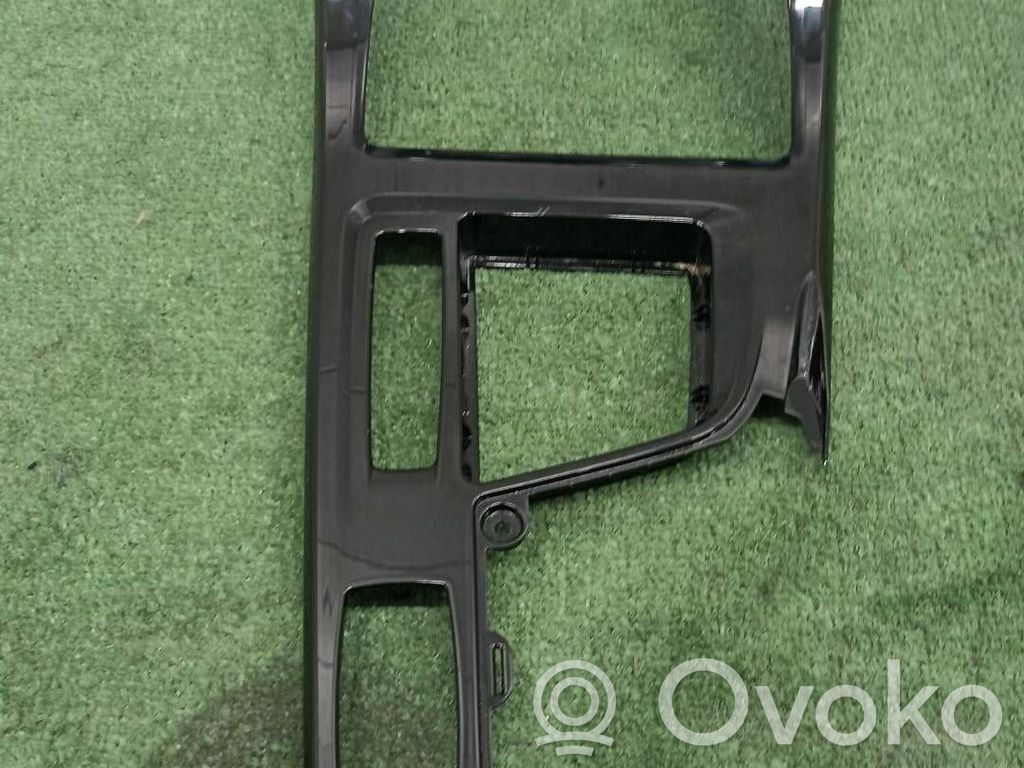 BMW X1 F48 F49 Alte piese panou de bord 