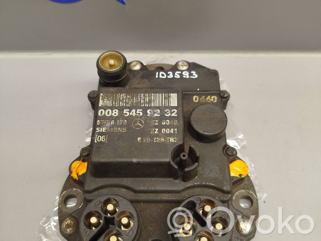 Mercedes-Benz E W124 Combustion control unit/module 