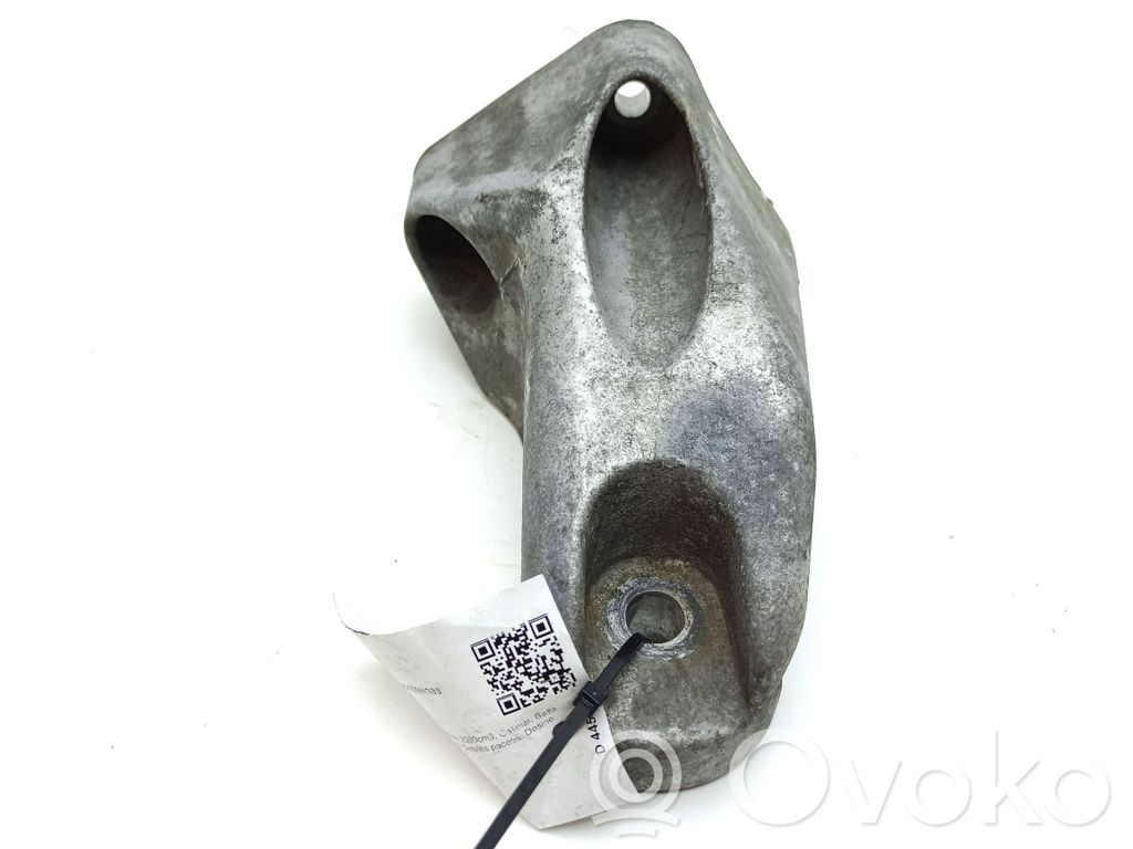 Ford Transit Engine mounting bracket 
