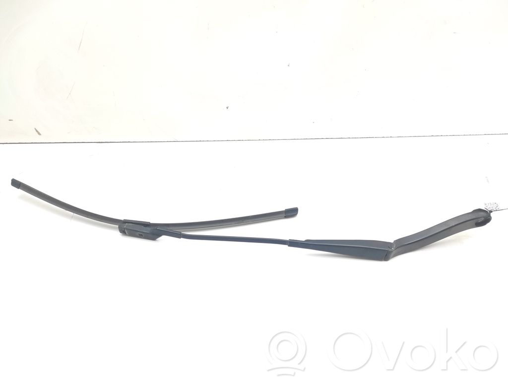 Opel Vivaro Ramię wycieraczki szyby przedniej / czołowej 