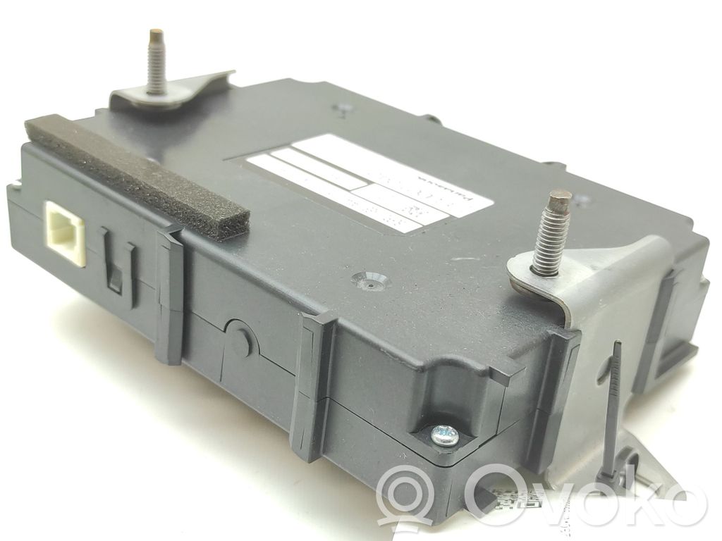 Lexus RX 450H Brake system control unit/module 