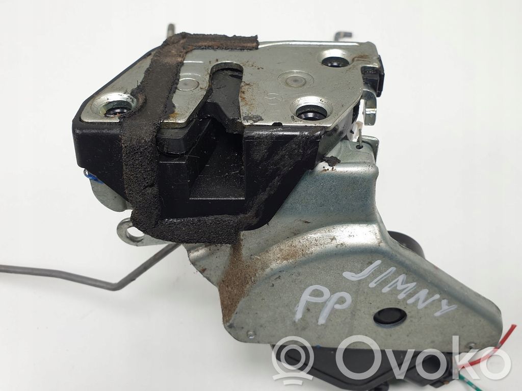 Suzuki Jimny Front door lock 