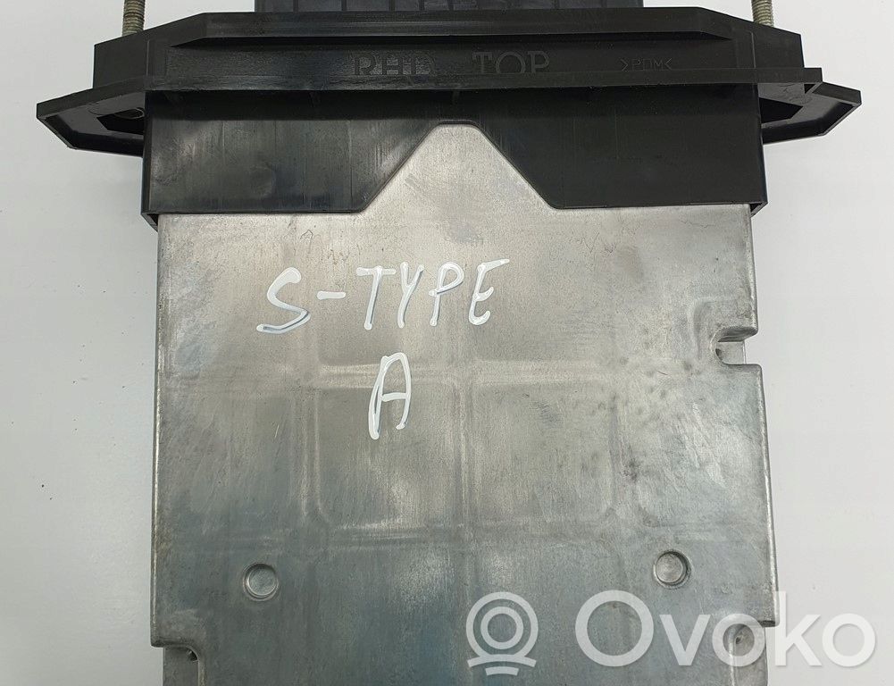 Jaguar S-Type Engine control unit/module 