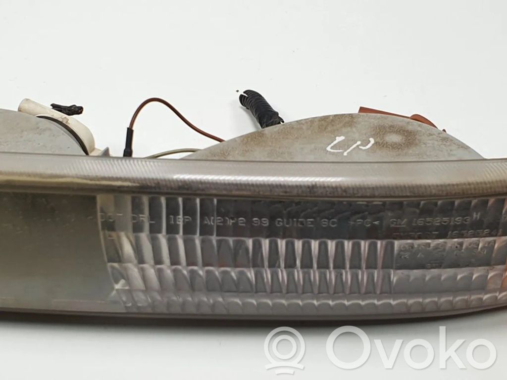 Chevrolet Tahoe Front indicator light 