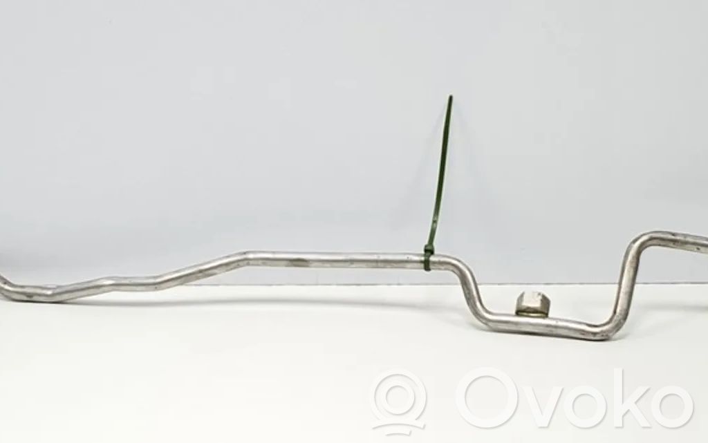 BMW 6 E63 E64 Ilmastointilaitteen putki (A/C) 